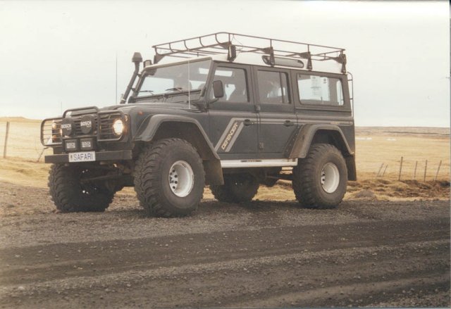 A Land Rover Defender 130 equipped with 38 tires which was also tweaked 